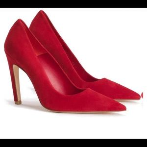 The Icon Pointed Toe Pump
GOOD AMERICAN